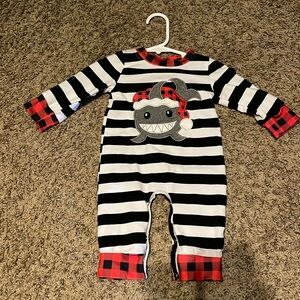 Baby Shark Christmas Outfit
